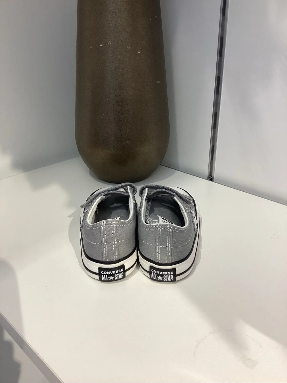 New Converse Kids Gray Low-Top Velcro Star Sneakers